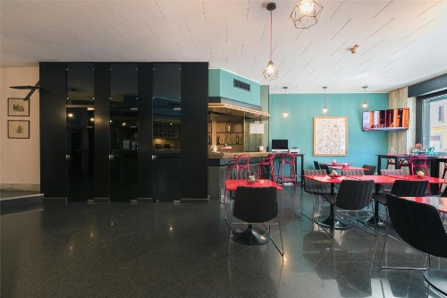 Executive Business Hotel image 22